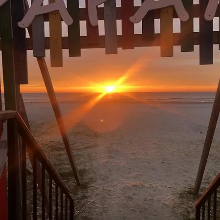 Ires 아파트 Năvodari